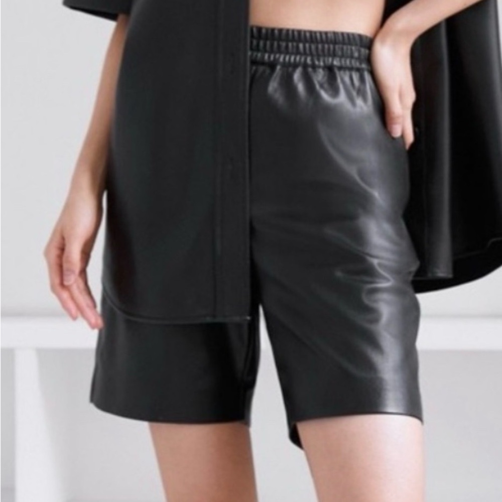 Babaton Smith Faux Leather Pull On Long Shorts